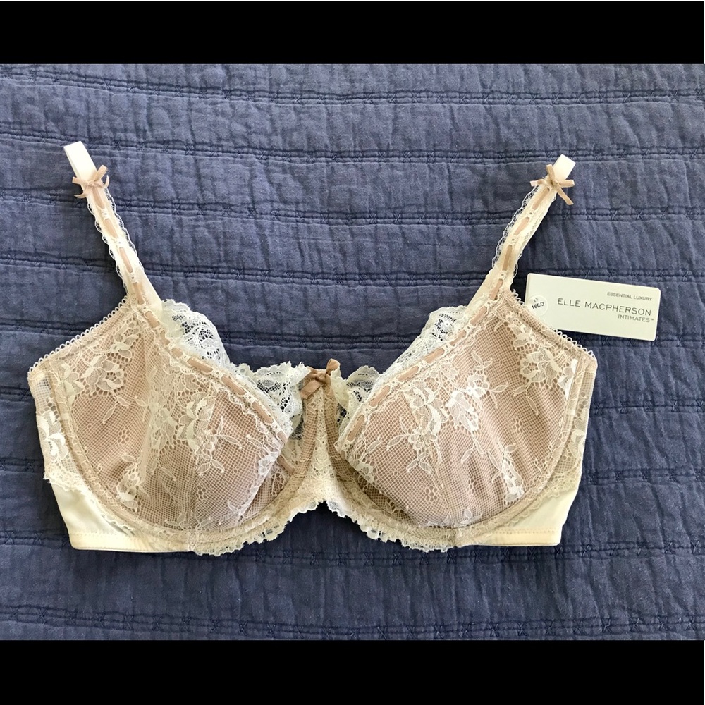 Elle Macpherson Intimates Essential Luxury bra.